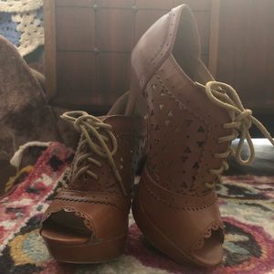 Guess platform bootie heels